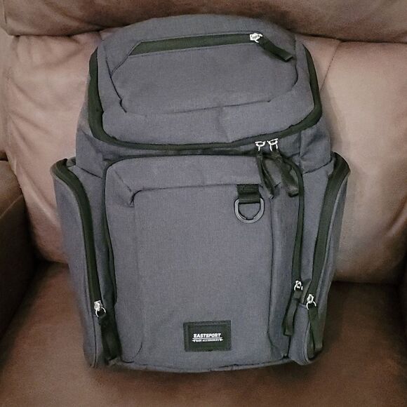 BRAND NEW EASTSPORT WOOSTER ST.DIAPER BACKPACK - Picture 2 of 16